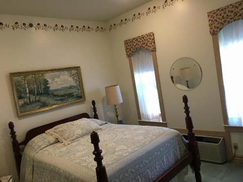 Oak Valley Inn and Suites image 22